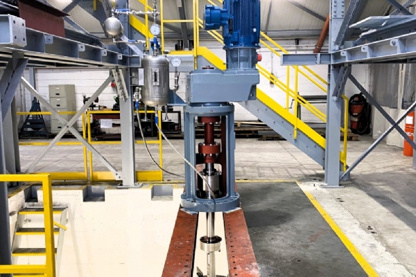TOP ENTRY INDUSTRIAL MIXERS
